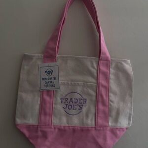 Trader Joe’s Pastel Spring Totes!
